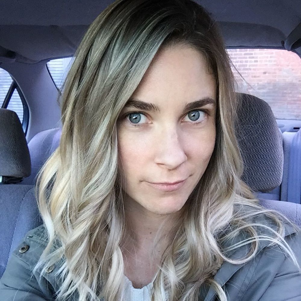 Meet your Posher, Eliza